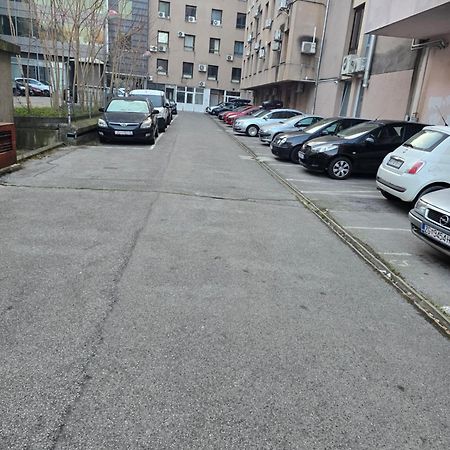 Apartman Zagreb Cca 42M2 With Free Parking المظهر الخارجي الصورة